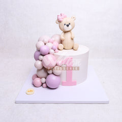 D.7.h TEDDY - Children Birthday Cakes - WILTON PATISSERIE