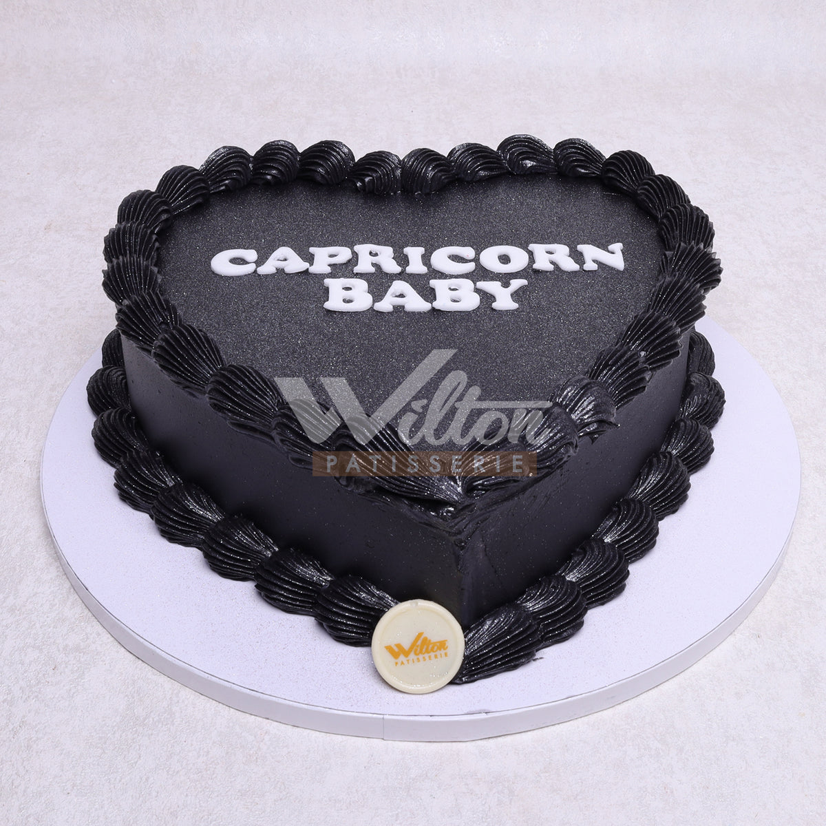 W17.q HEART - Women Birthday Cakes