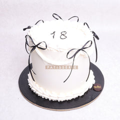 W23.g SIMPLE - Women Birthday Cakes - WILTON PATISSERIE