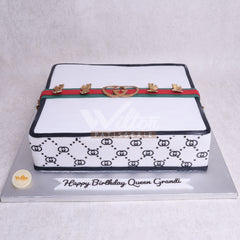 W3.b GUCCI - Women Birthday Cakes