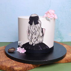 W37.b WOMAN AND FLOWERS - Women Birthday Cakes - WILTON PATISSERIE