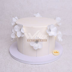 W6.60 FLOWERS - Women Birthday Cakes - WILTON PATISSERIE