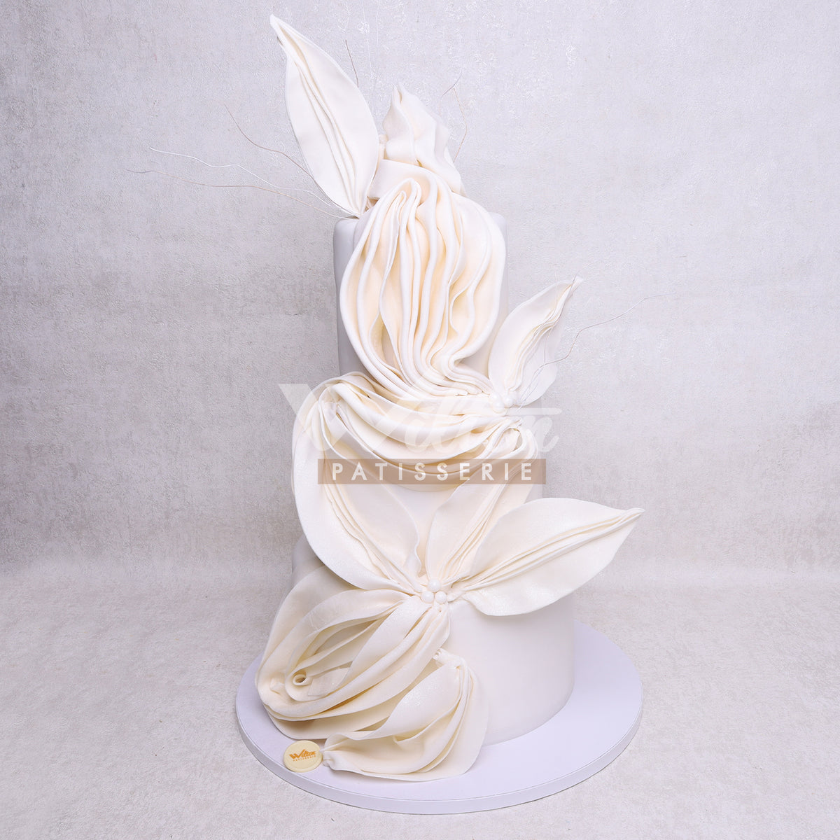 WE12.b LEAVES - Wedding Cakes