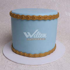 V.22.a LIGHT BLUE - Christening Cake - WILTON PATISSERIE