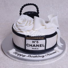 W1.b CHANEL - Women Birthday Cakes - WILTON PATISSERIE